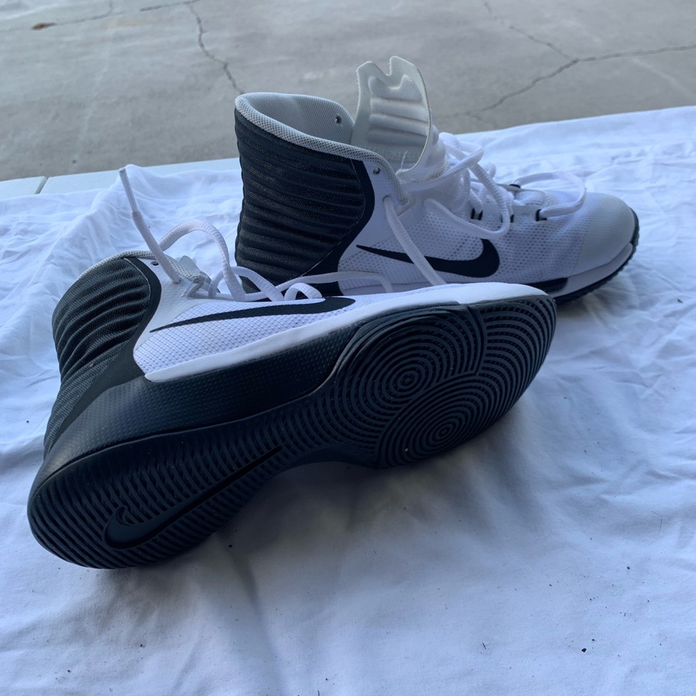 Boy’s Nike Shoes
